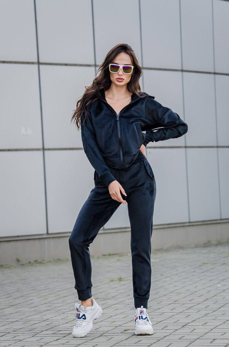 Sport Suit