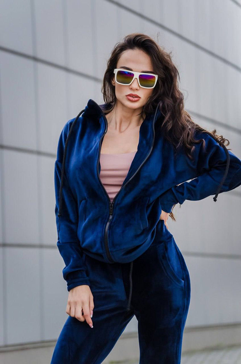 Sport Suit