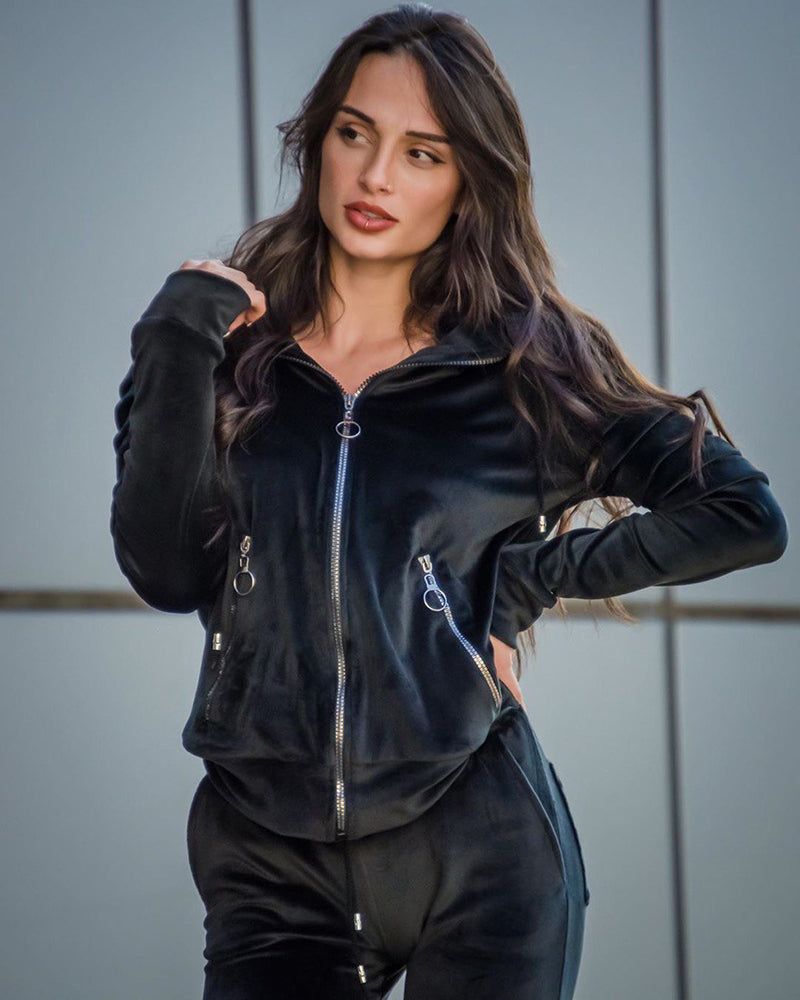 Sport Suit