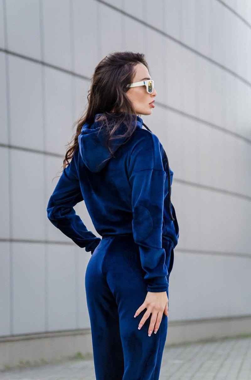 Sport Suit