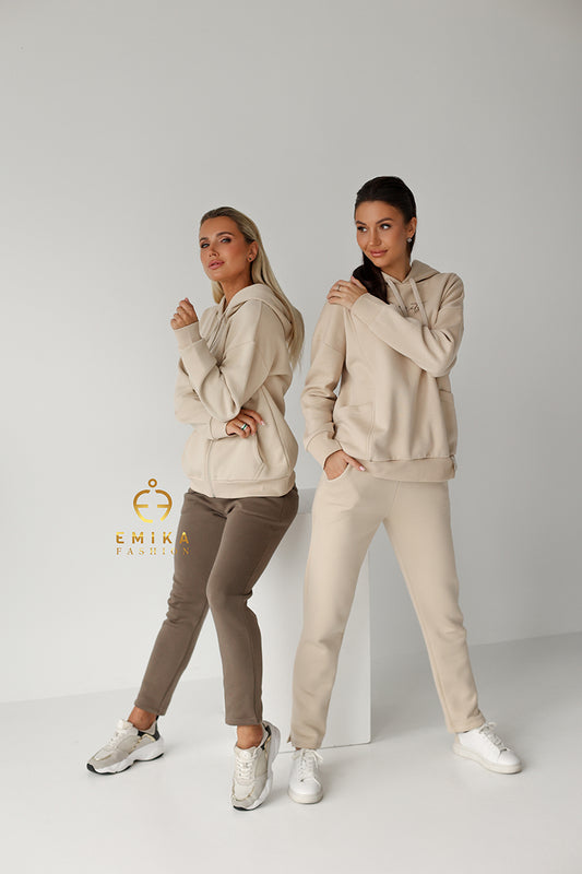Women tracksuit pants