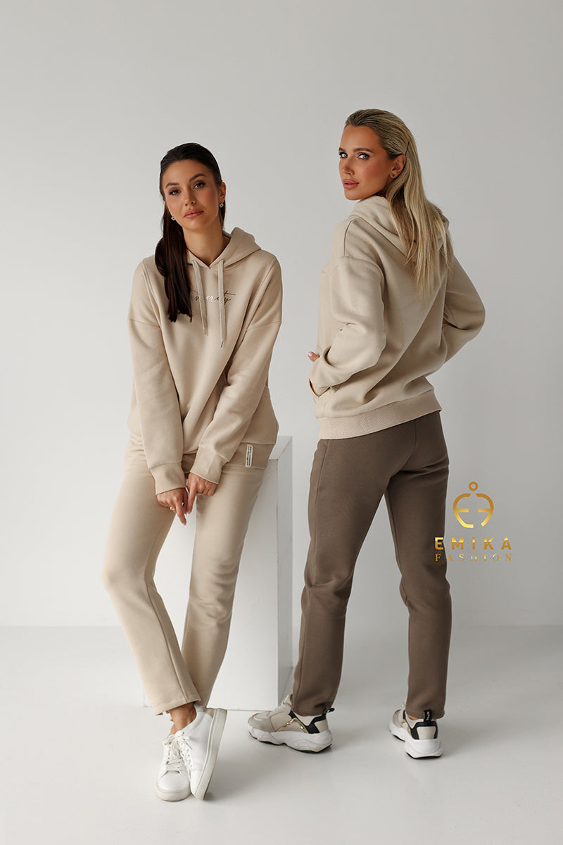 Women tracksuit pants