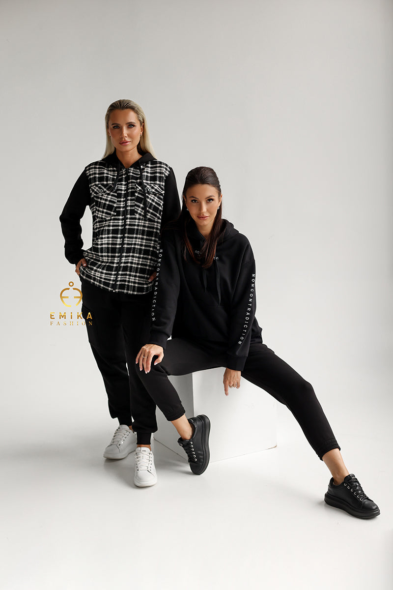 Women tracksuit pants