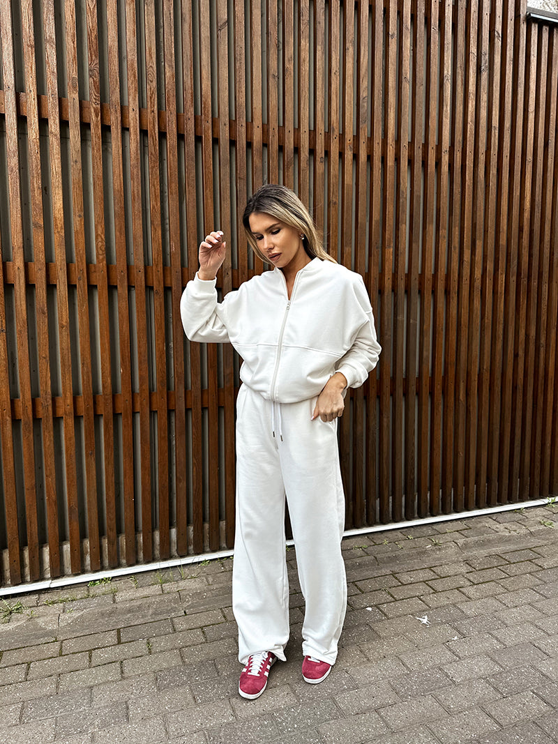 Sport Suit