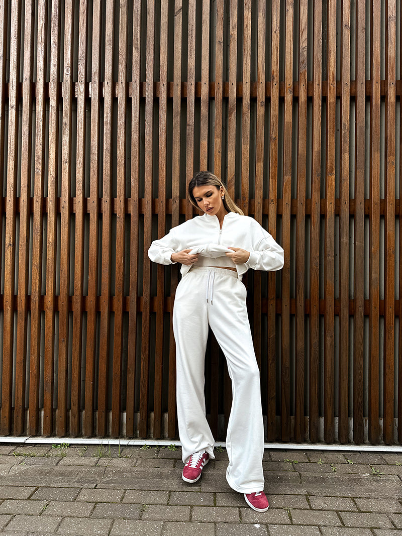 Sport Suit